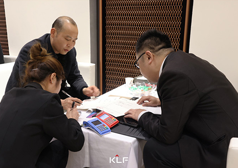 客來(lái)福再定義 | “高顏值 高性價(jià)比 高端定制”共創(chuàng)健康環(huán)保整家！